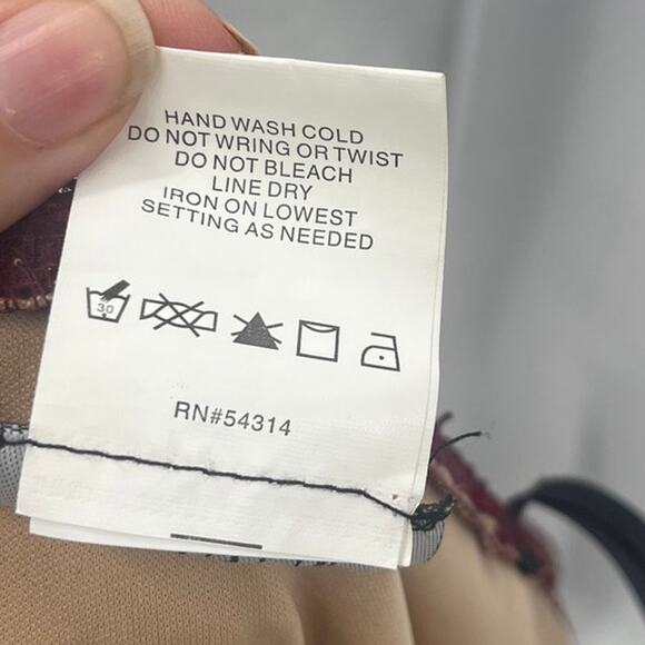 B Darlin Lace Skater Dress Sz 5/6 Holiday Wedding Off Shoulder Romantic Party - Picture 10 of 10